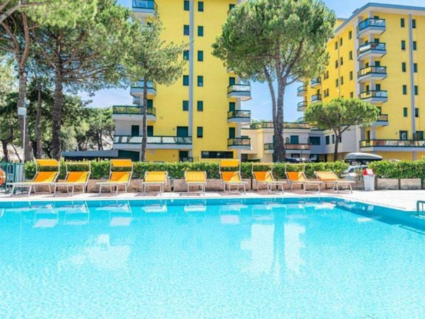 appartamento in vendita a Jesolo in zona Lido