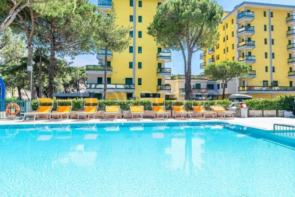 appartamento in vendita a Jesolo in zona Lido