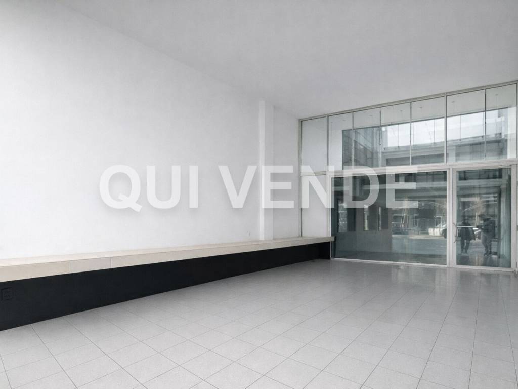 negozio in vendita a Jesolo in zona Lido