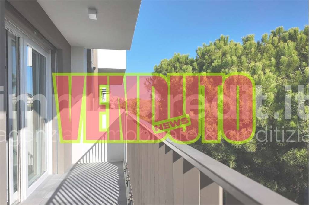 appartamento in vendita a Jesolo in zona Lido