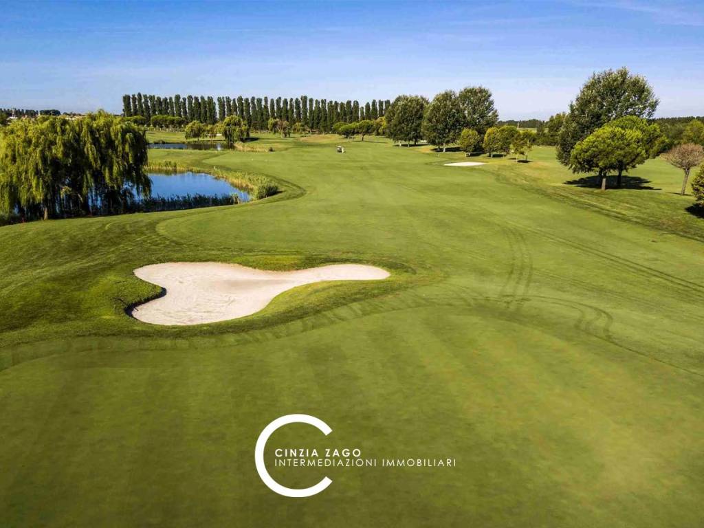 casa indipendente in vendita a Jesolo in zona Lido