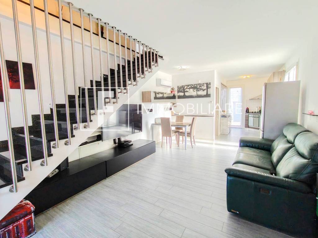 casa indipendente in vendita a Jesolo in zona Lido