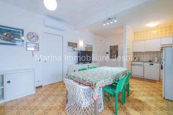 appartamento in vendita a Jesolo in zona Lido