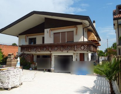 casa indipendente in vendita a Jesolo