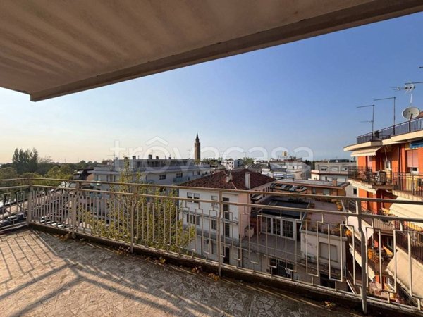 appartamento in vendita a Jesolo in zona Cason Fornaci