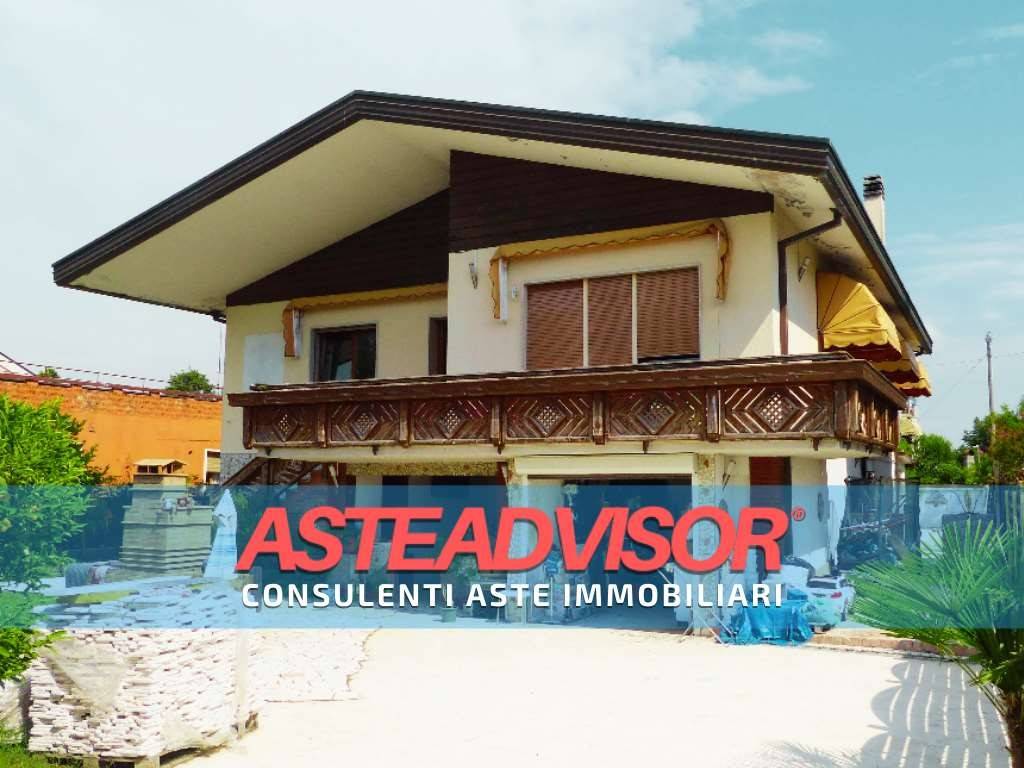 casa indipendente in vendita a Jesolo