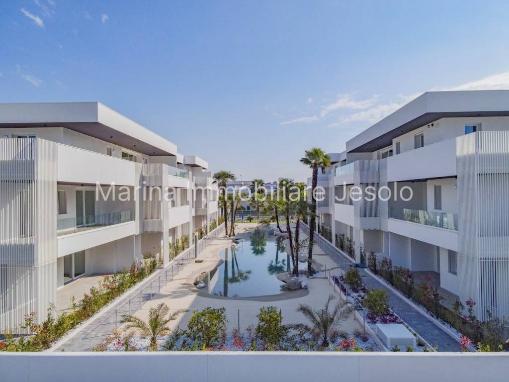 appartamento in vendita a Jesolo in zona Lido