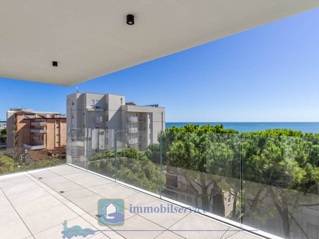 appartamento in vendita a Jesolo in zona Lido