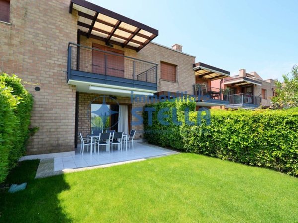 casa indipendente in vendita a Jesolo in zona Lido
