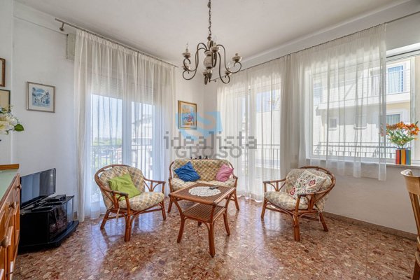 appartamento in vendita a Jesolo in zona Lido