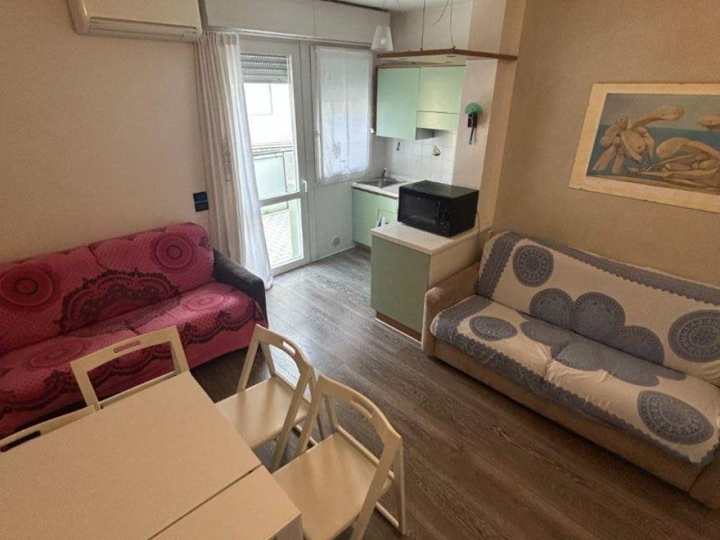 appartamento in vendita a Jesolo in zona Lido