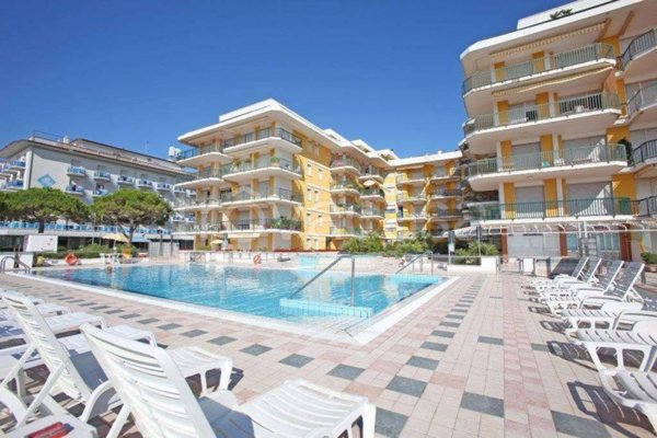 appartamento in vendita a Jesolo in zona Lido