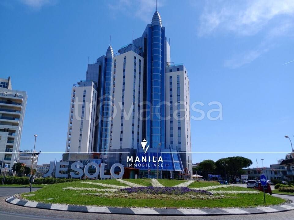 appartamento in vendita a Jesolo in zona Lido