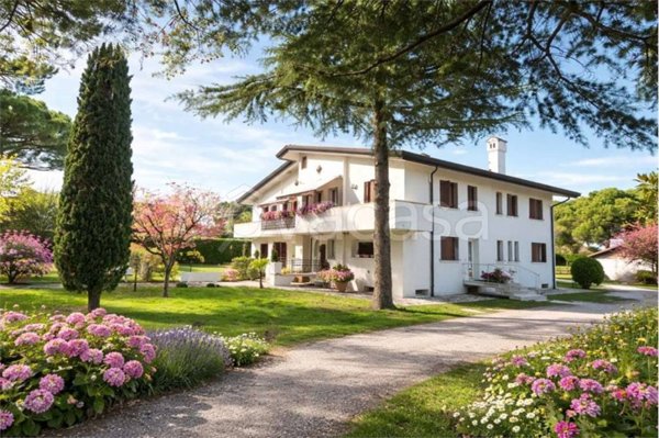 casa indipendente in vendita a Jesolo