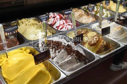 negozio in vendita a Jesolo in zona Lido