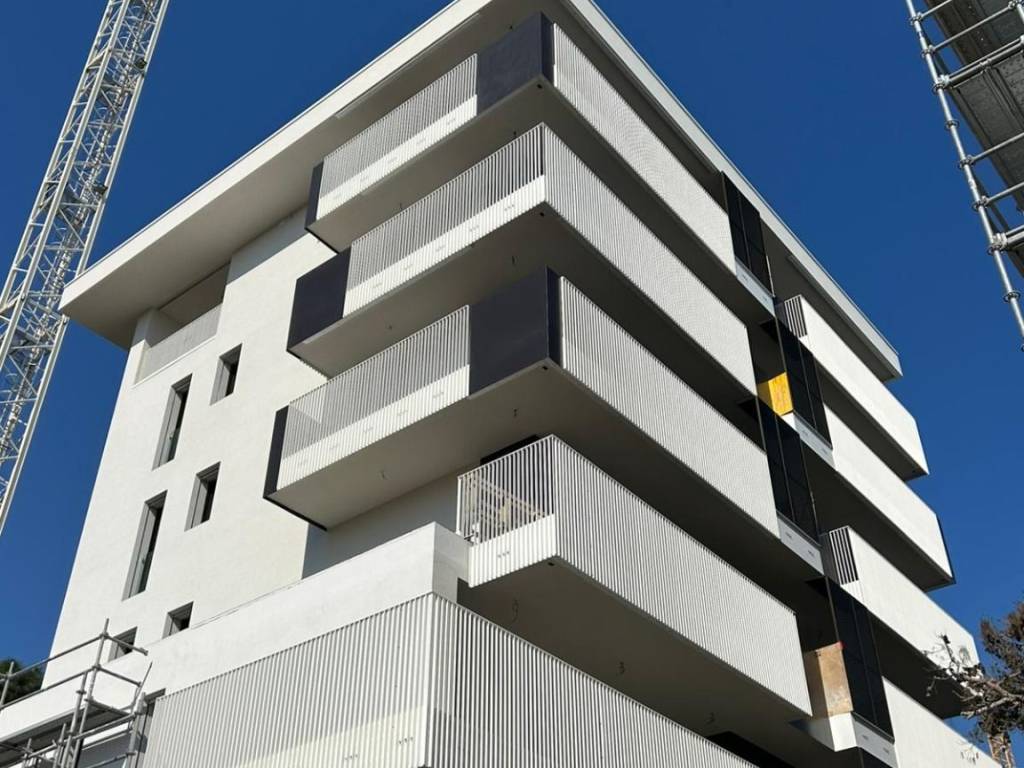 appartamento in vendita a Jesolo in zona Lido