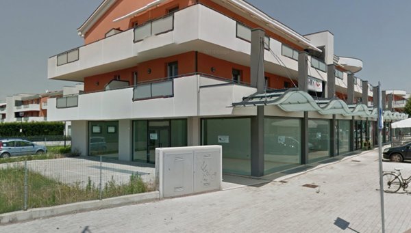 negozio in vendita a Jesolo
