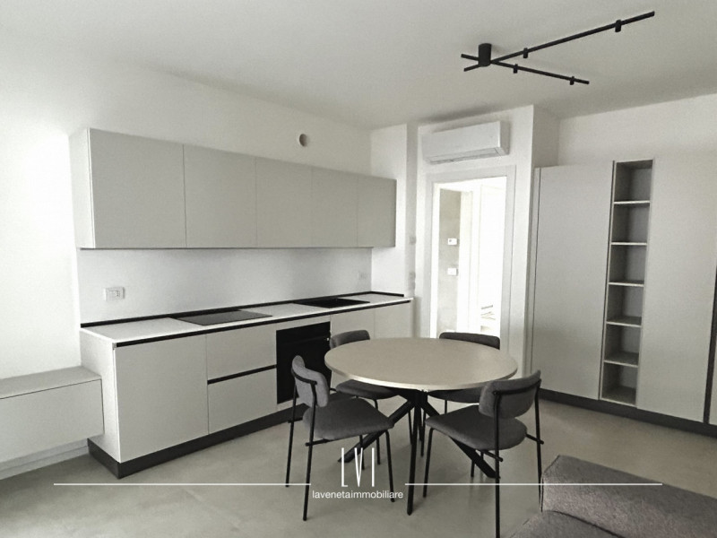 appartamento in vendita a Jesolo in zona Lido