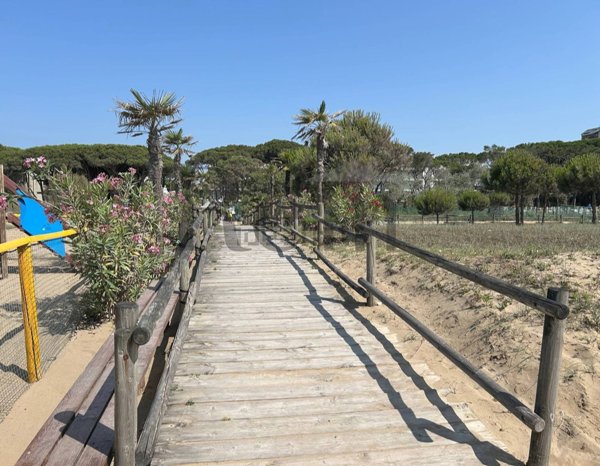 appartamento in vendita a Jesolo in zona Lido