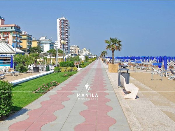 appartamento in vendita a Jesolo in zona Lido