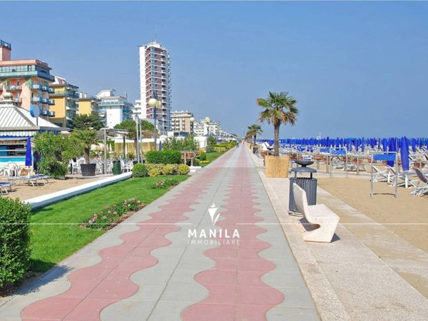 appartamento in vendita a Jesolo in zona Lido
