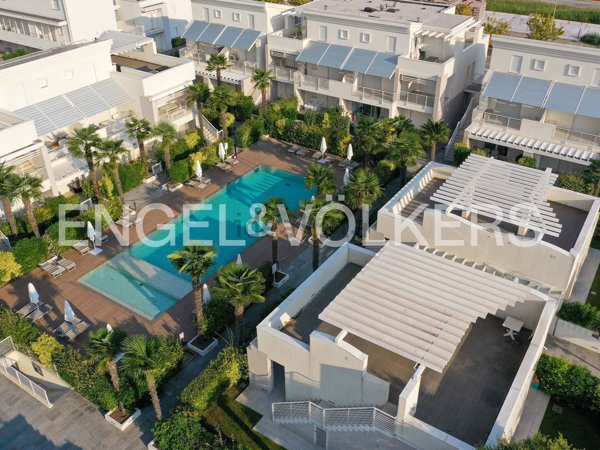 appartamento in vendita a Jesolo in zona Lido