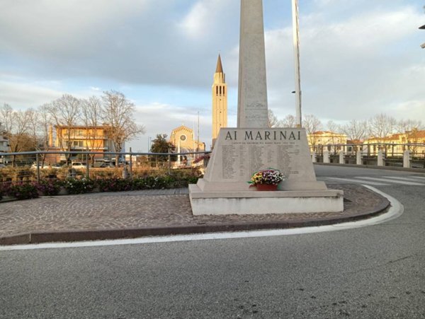 appartamento in vendita a Jesolo in zona Lido