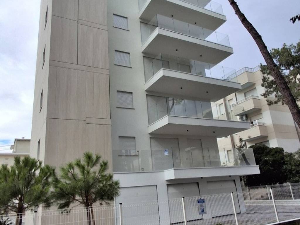 appartamento in vendita a Jesolo in zona Lido