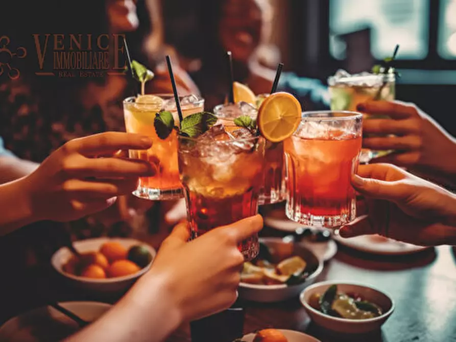 negozio in vendita a Jesolo in zona Lido