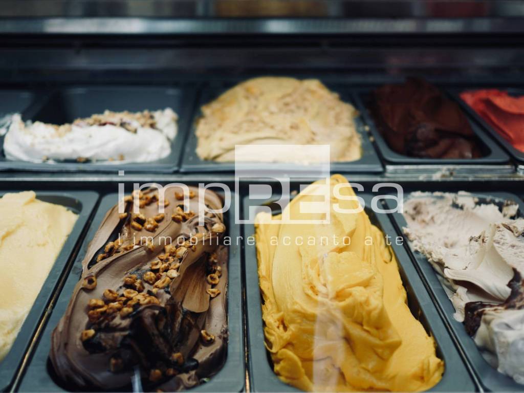 negozio in vendita a Jesolo in zona Lido