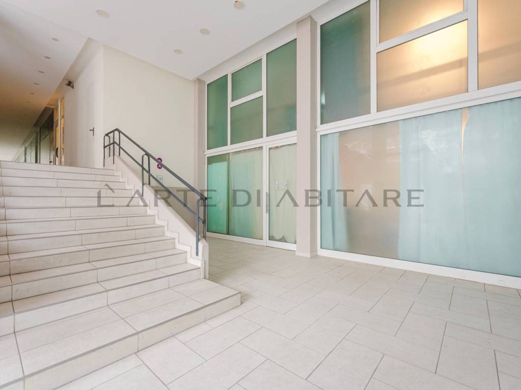 negozio in vendita a Jesolo in zona Lido