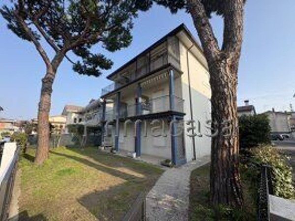appartamento in vendita a Jesolo in zona Lido