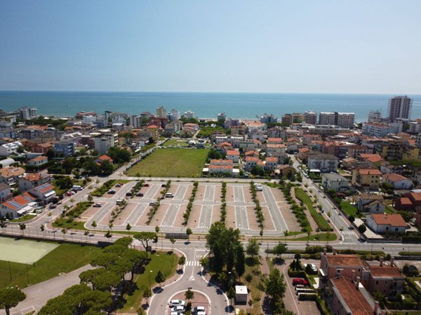 appartamento in vendita a Jesolo in zona Lido