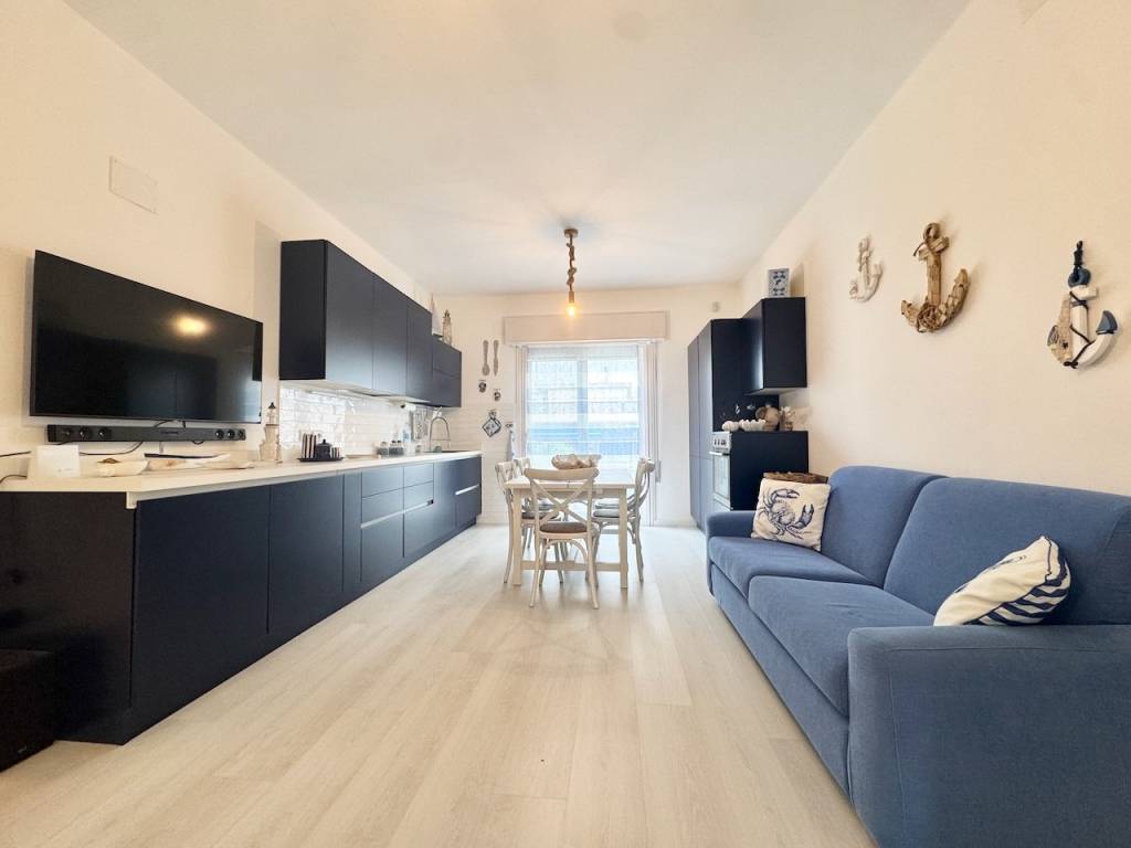 appartamento in vendita a Jesolo in zona Lido