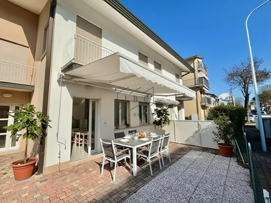 appartamento in vendita a Jesolo in zona Lido