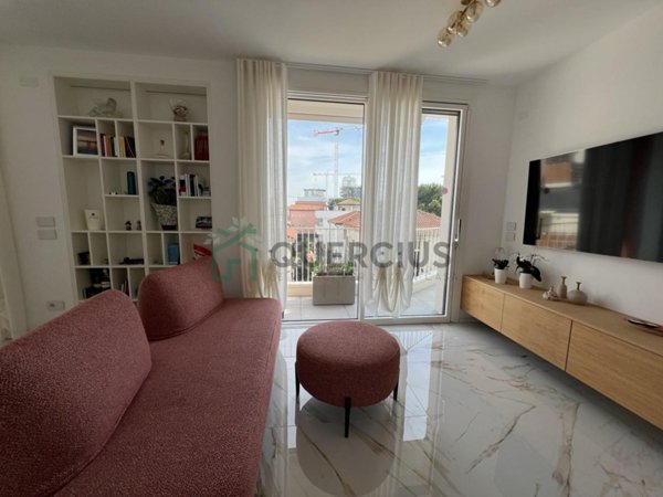 appartamento in vendita a Jesolo in zona Lido