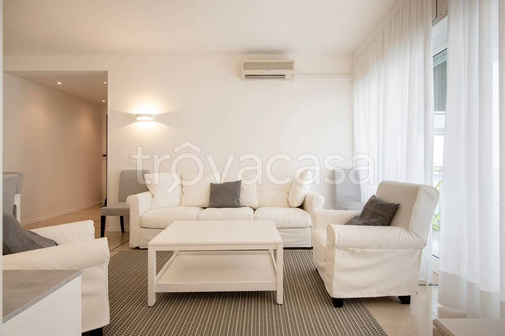 appartamento in vendita a Jesolo in zona Lido