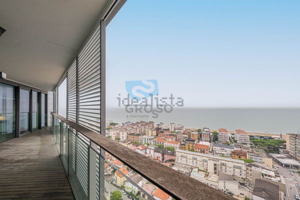 appartamento in vendita a Jesolo in zona Lido