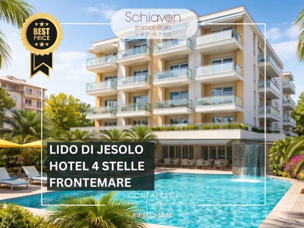 negozio in vendita a Jesolo in zona Lido