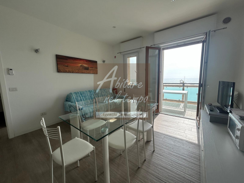 appartamento in vendita a Jesolo in zona Lido