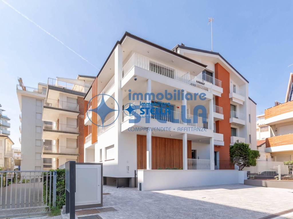 appartamento in vendita a Jesolo in zona Lido