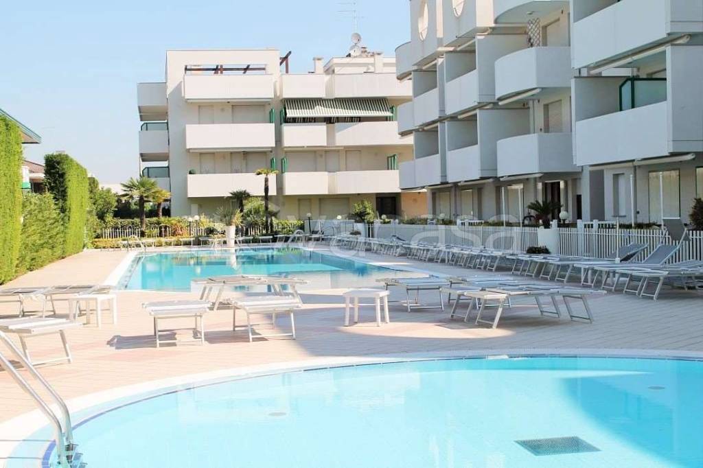 appartamento in vendita a Jesolo in zona Lido