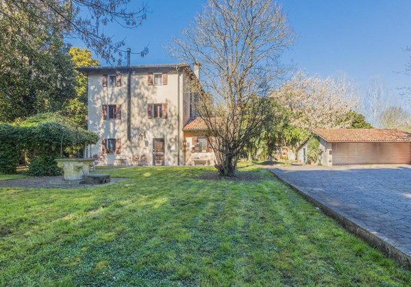 casa indipendente in vendita a Jesolo