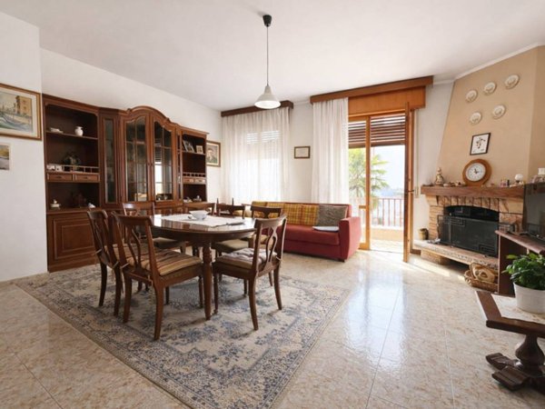 appartamento in vendita a Jesolo in zona Lido