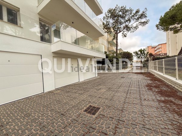 appartamento in vendita a Jesolo in zona Lido