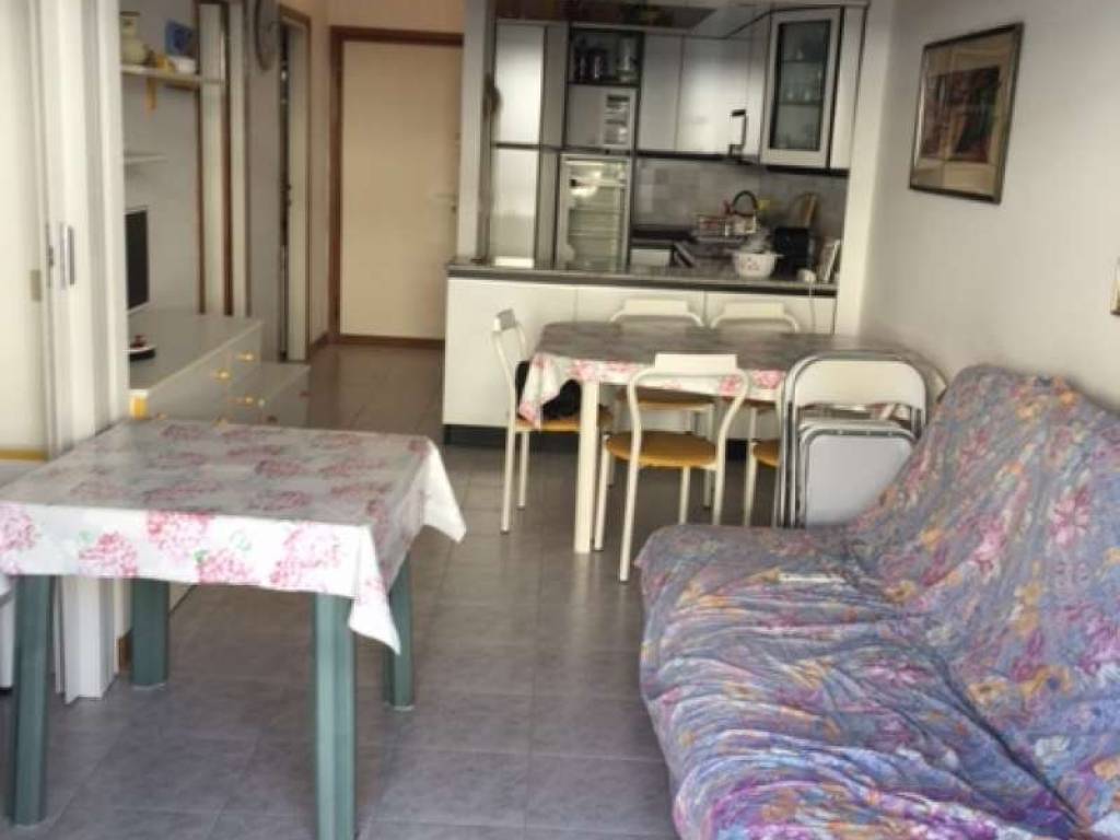 appartamento in vendita a Jesolo in zona Lido