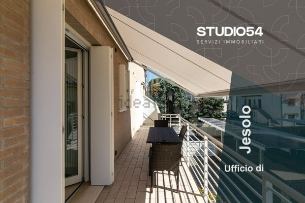 appartamento in vendita a Jesolo in zona Lido