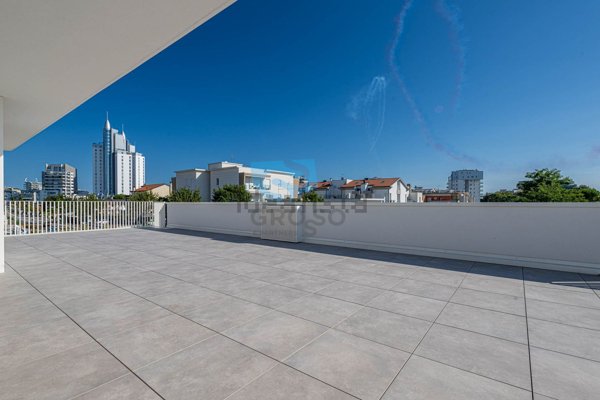 appartamento in vendita a Jesolo in zona Lido