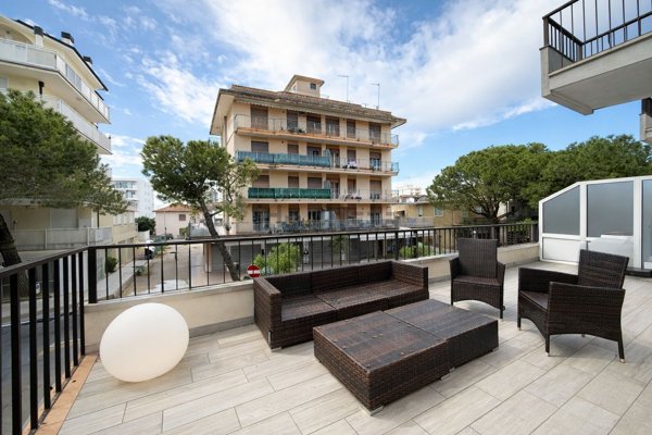 appartamento in vendita a Jesolo in zona Lido