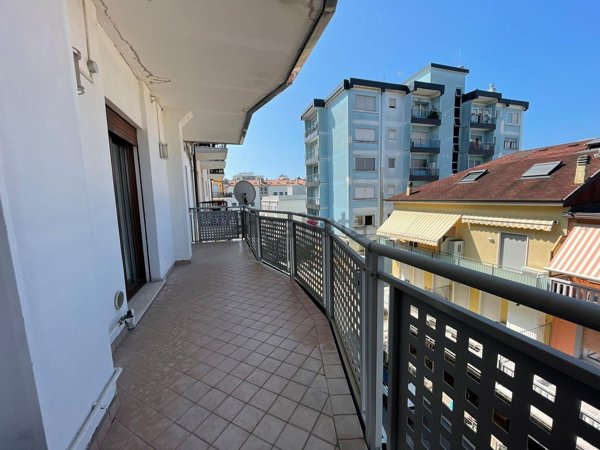 appartamento in vendita a Jesolo in zona Lido